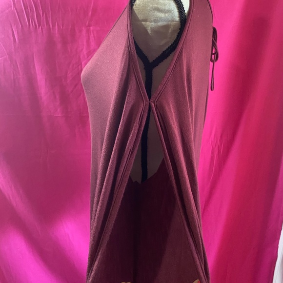 ♥️❄️Yoinks Yours Inspiration Cold Shoulder Top M - Picture 3 of 7